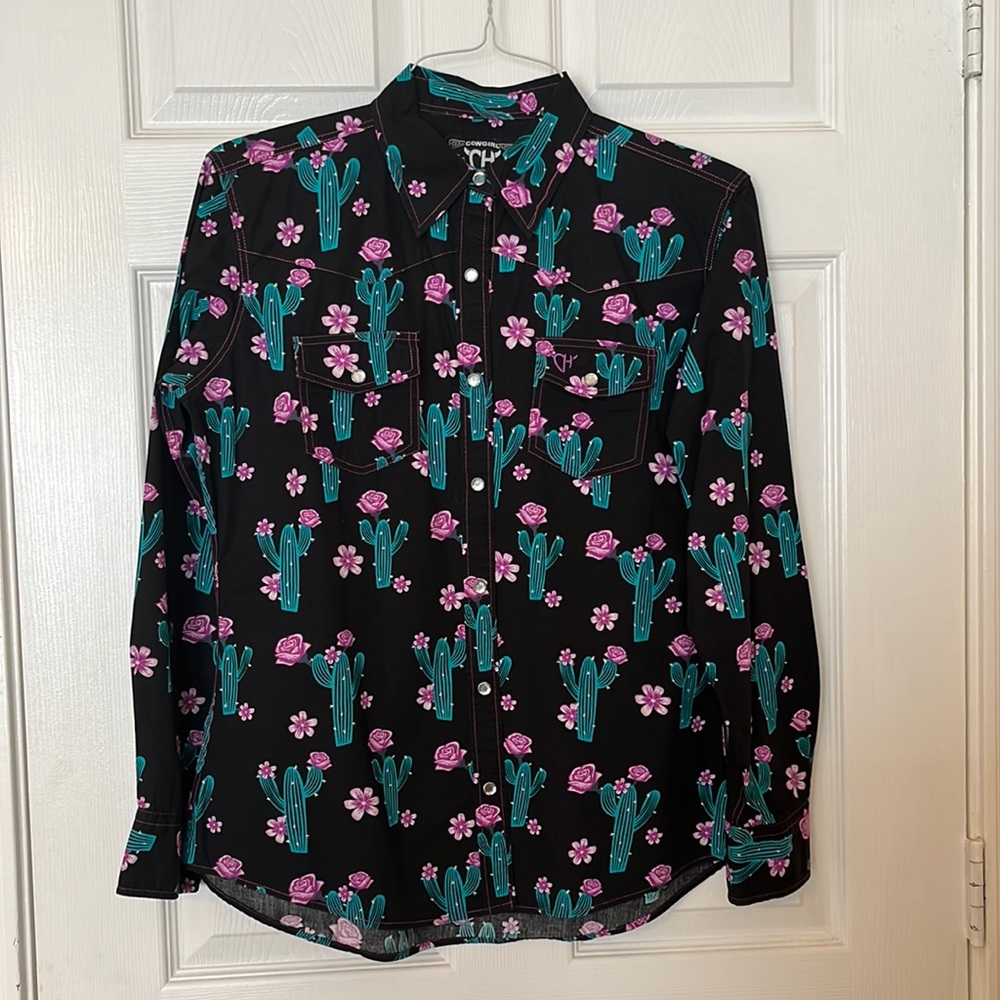 Cowgirl Hardware snap down shirt